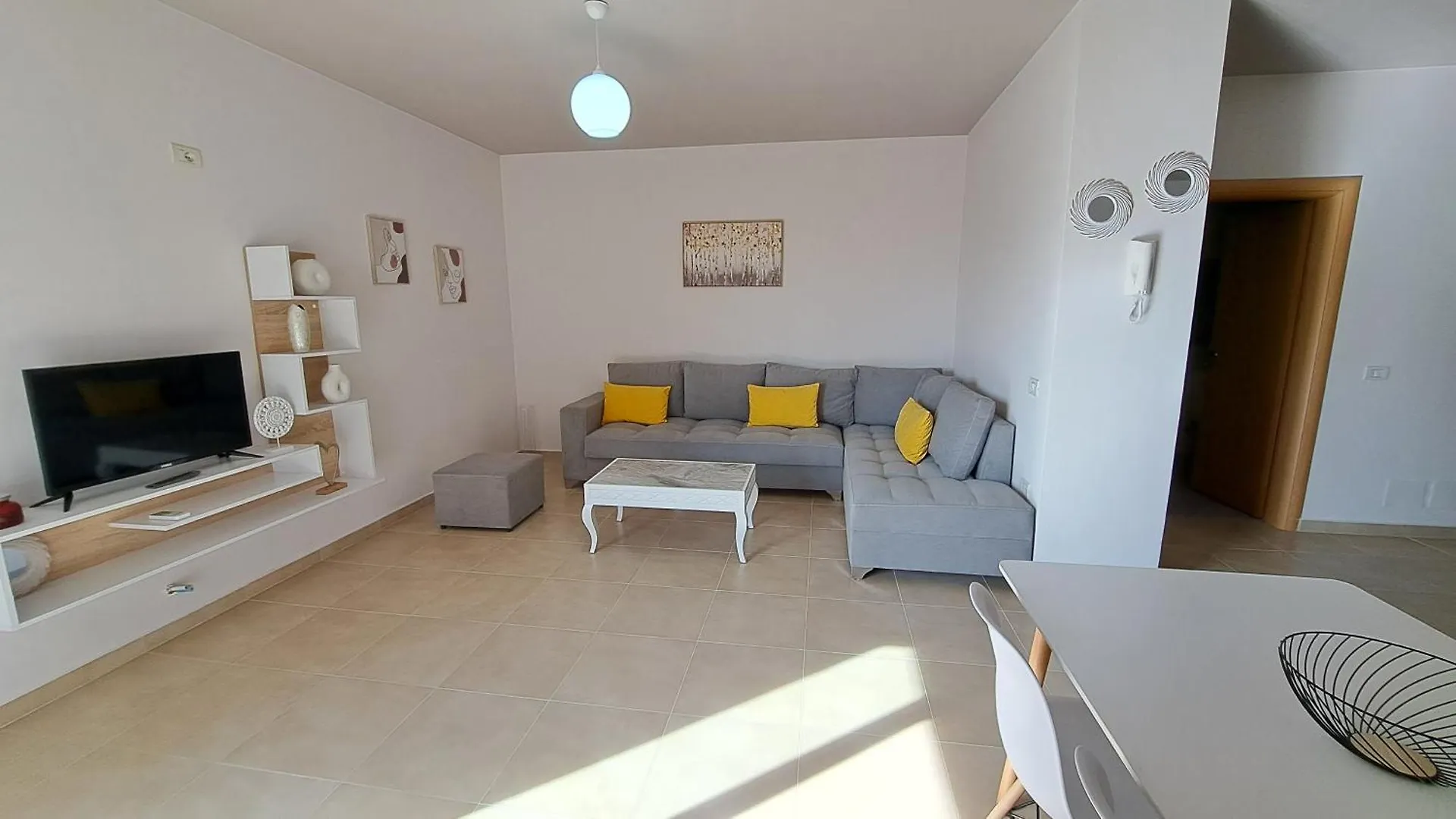 Leka House In Durres Beach Apartment