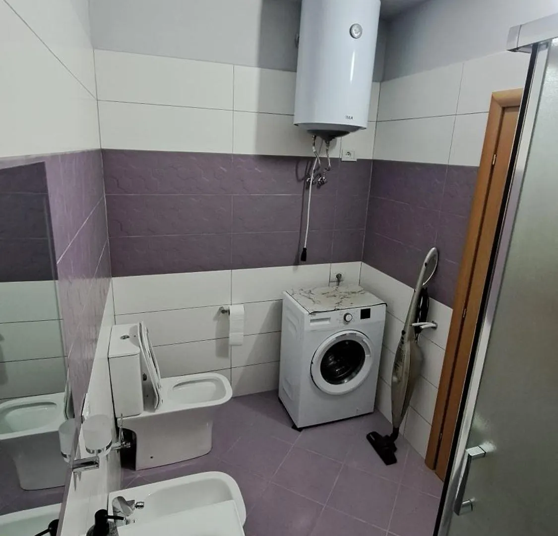 Apartment Leka House In Durres Beach